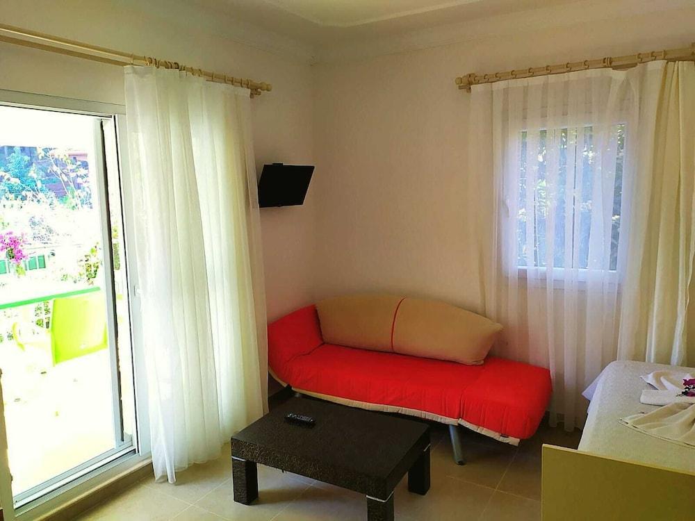 Bucak Apart Hotel Goecek & Beach Экстерьер фото